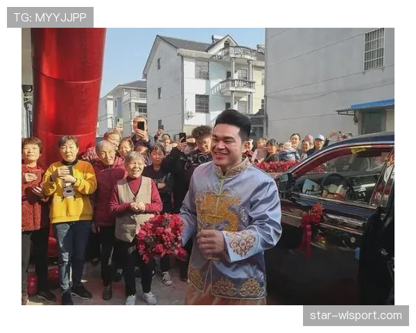 石智勇的生活简直像豪门剧,训练场上拼命,家里却会带小豪车出门? 石智勇的生活简直像豪门剧,训练场上拼命,家里却会带小豪车出门?